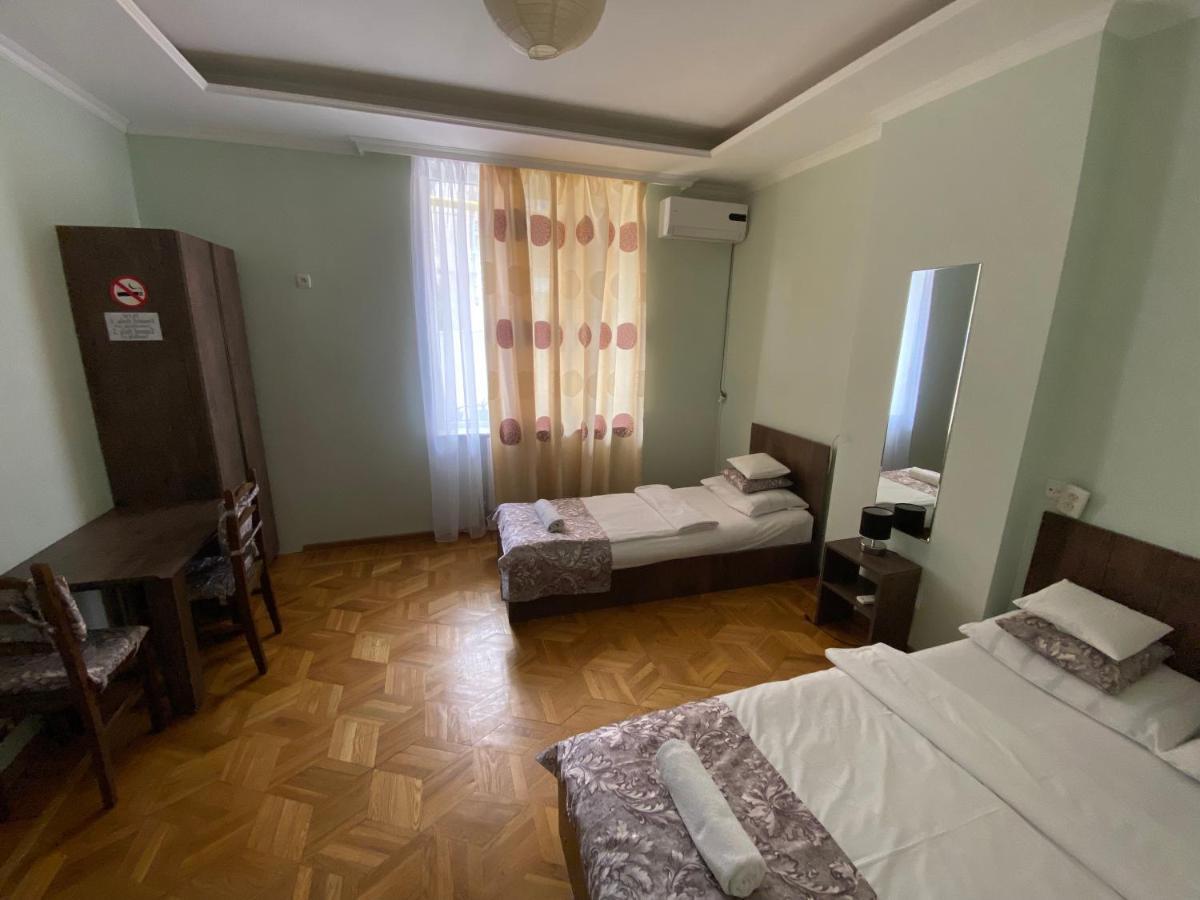 Aloft House Hotel Kutaisi Exterior photo