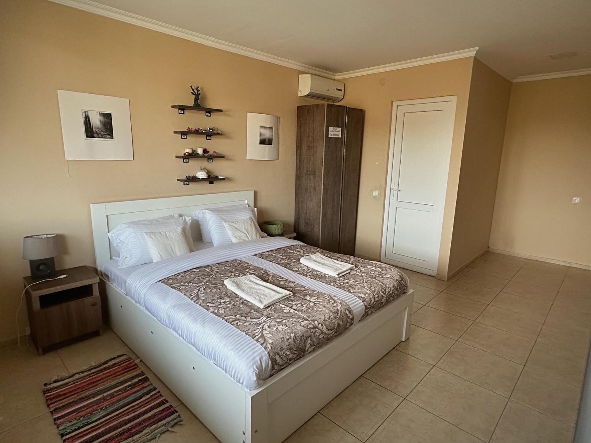 Aloft House Hotel Kutaisi Exterior photo