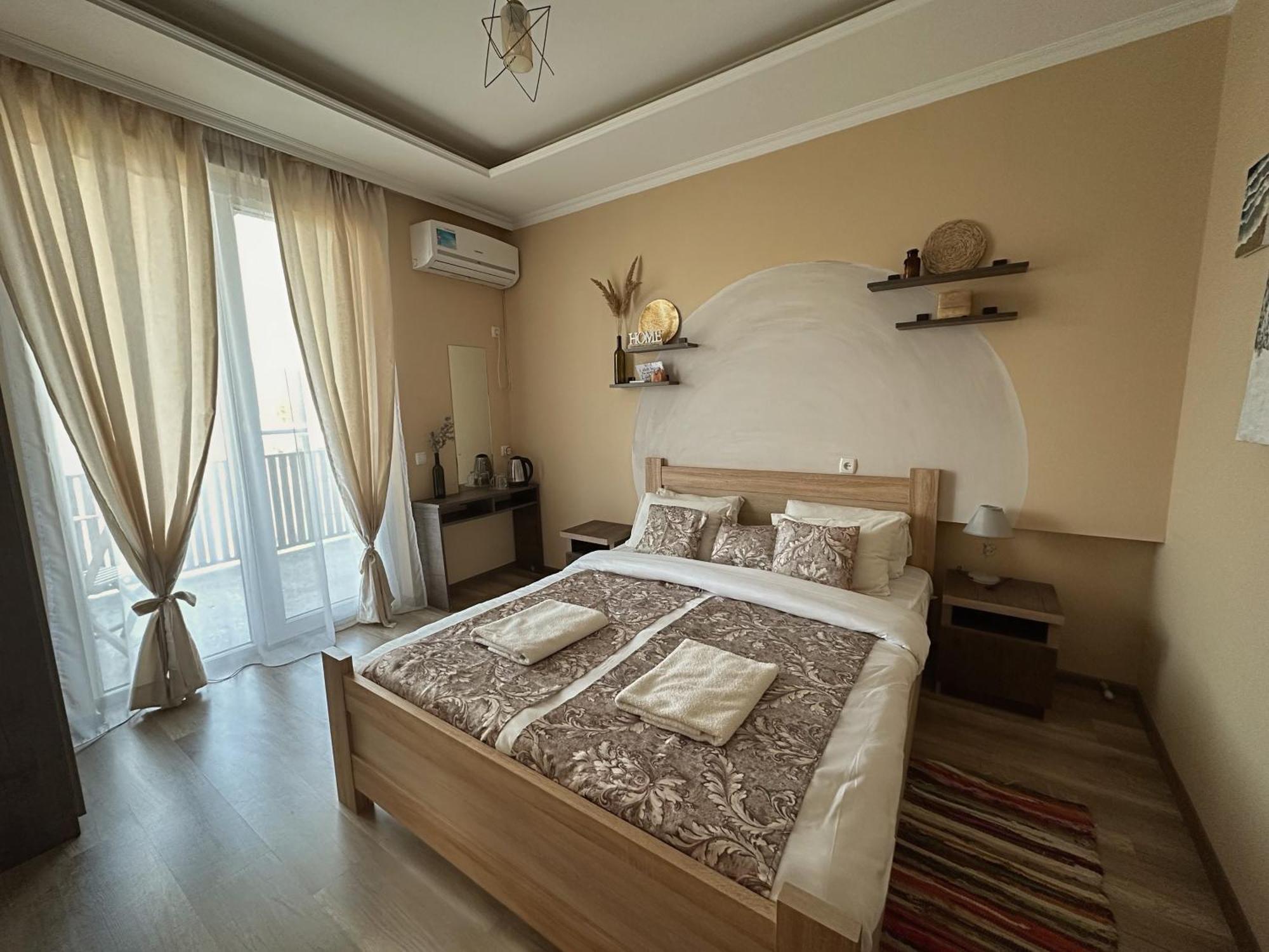 Aloft House Hotel Kutaisi Exterior photo